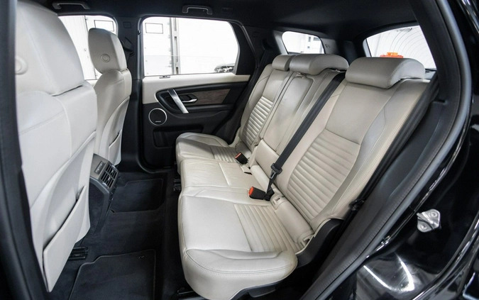 Land Rover Discovery Sport cena 149900 przebieg: 51000, rok produkcji 2019 z Kamienna Góra małe 781